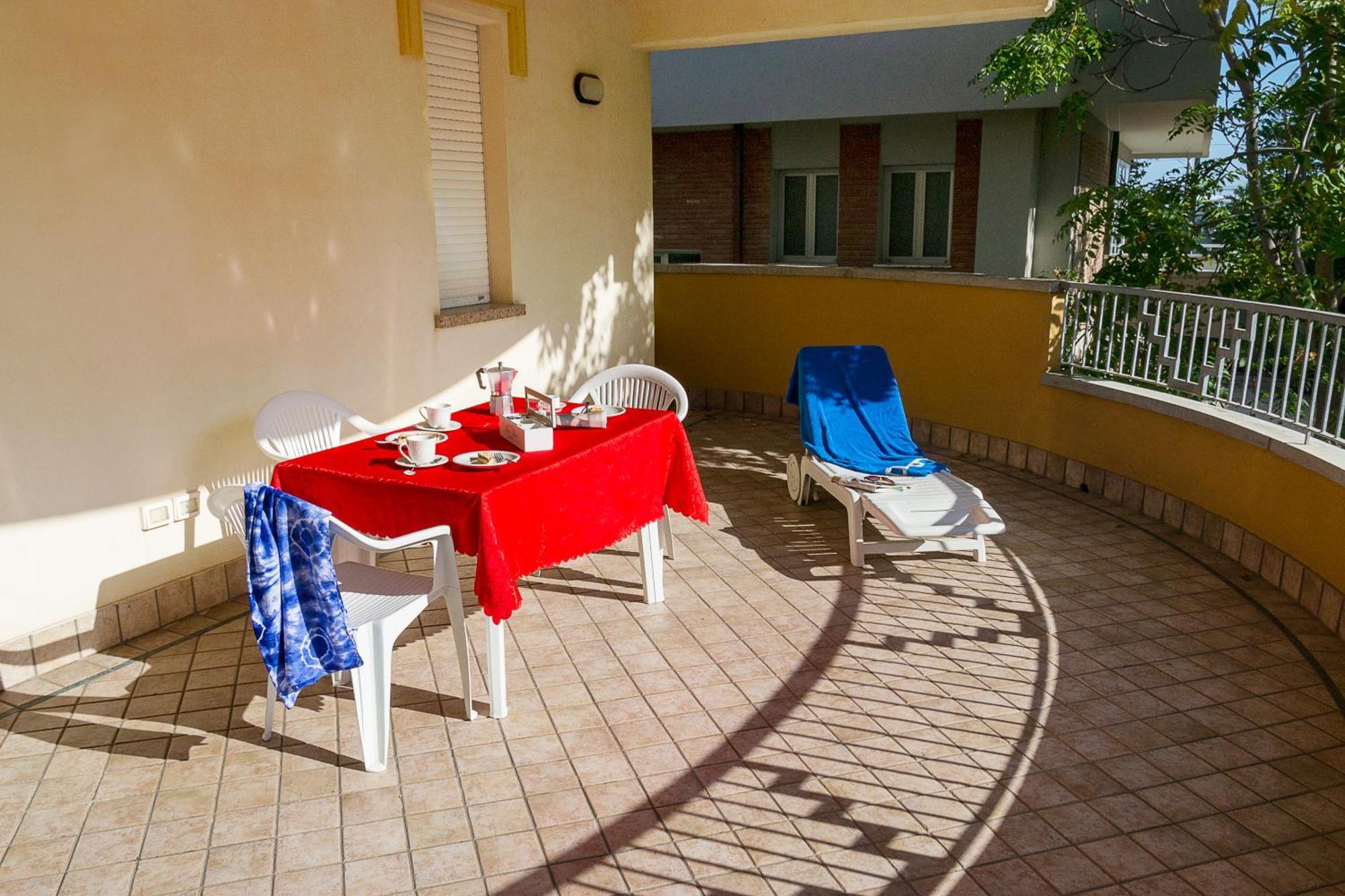 Residenza Raggio Lägenhet Riccione Exteriör bild